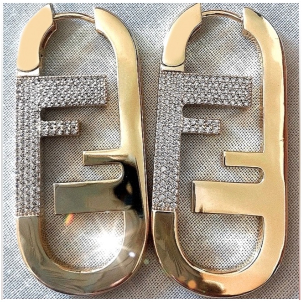 Authentic Fendi Large O’Lock Crystal Earrings - Picture 2 of 12